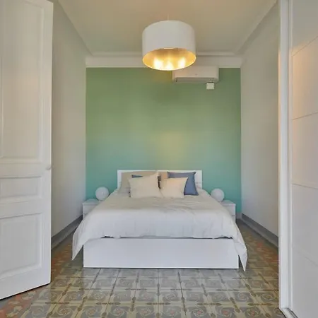 Exclusive Luxe Design - Large Tranquil Penthouse * Barcelona